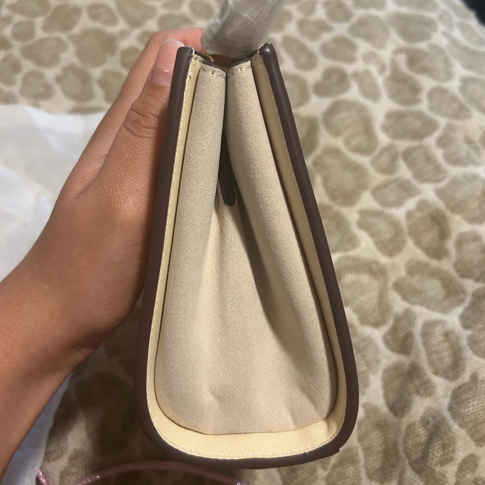 Tory Burch MINI ELEANOR SATCHEL in Crème - Picture 7 of 14